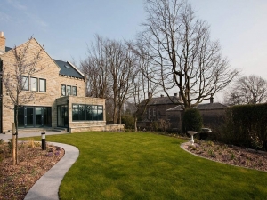 Rear of Anderson House showing extensive gardens.