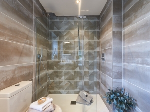 Contemporary bathroom