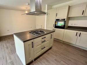 Farnley Kitchen 3.